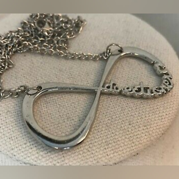 SET OF 2 Directioner infinity necklace plus Harry Styles paper airplane silver - Picture 4 of 4